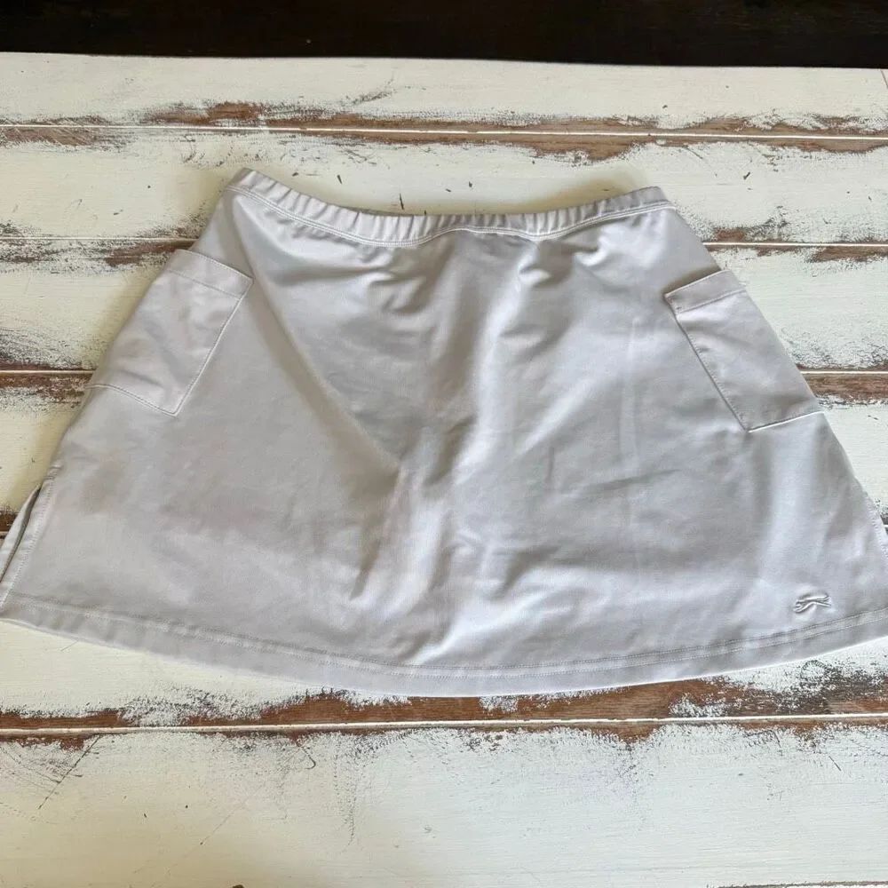 Slazenger Women’s cream skort size medium